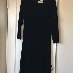 Long Black Velvet Dress